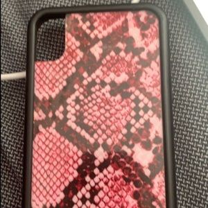 iphone xr pink snakeskin wildflower case